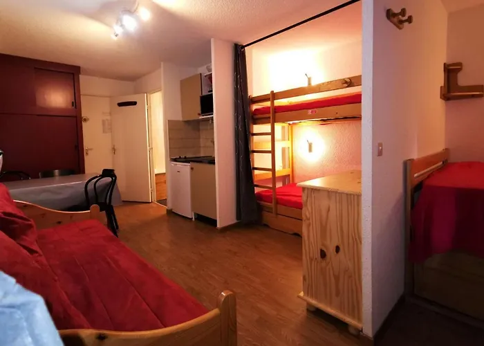 Appartement 4 Pers Skis Aux Pieds, Proche Commerces Et Bus - Fr-1-545-39 *