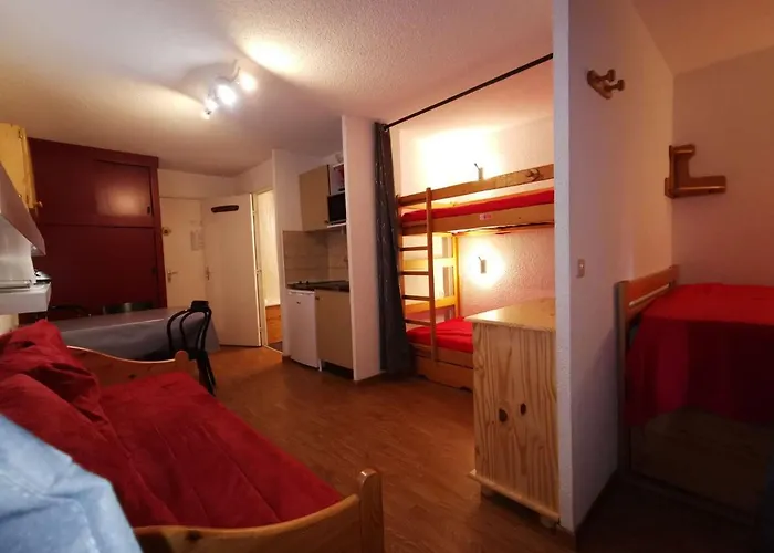 Appartement 4 Pers Skis Aux Pieds, Proche Commerces Et Bus - Fr-1-545-39